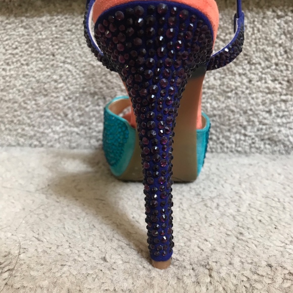 Slammin’ Gianni Bini Spike Heel Stiletto - Picture 3 of 3